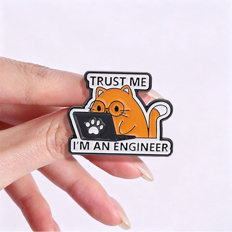 Pin Esmaltado com Citação 'Eu  - Tech Accessories Shop avaliação e preço